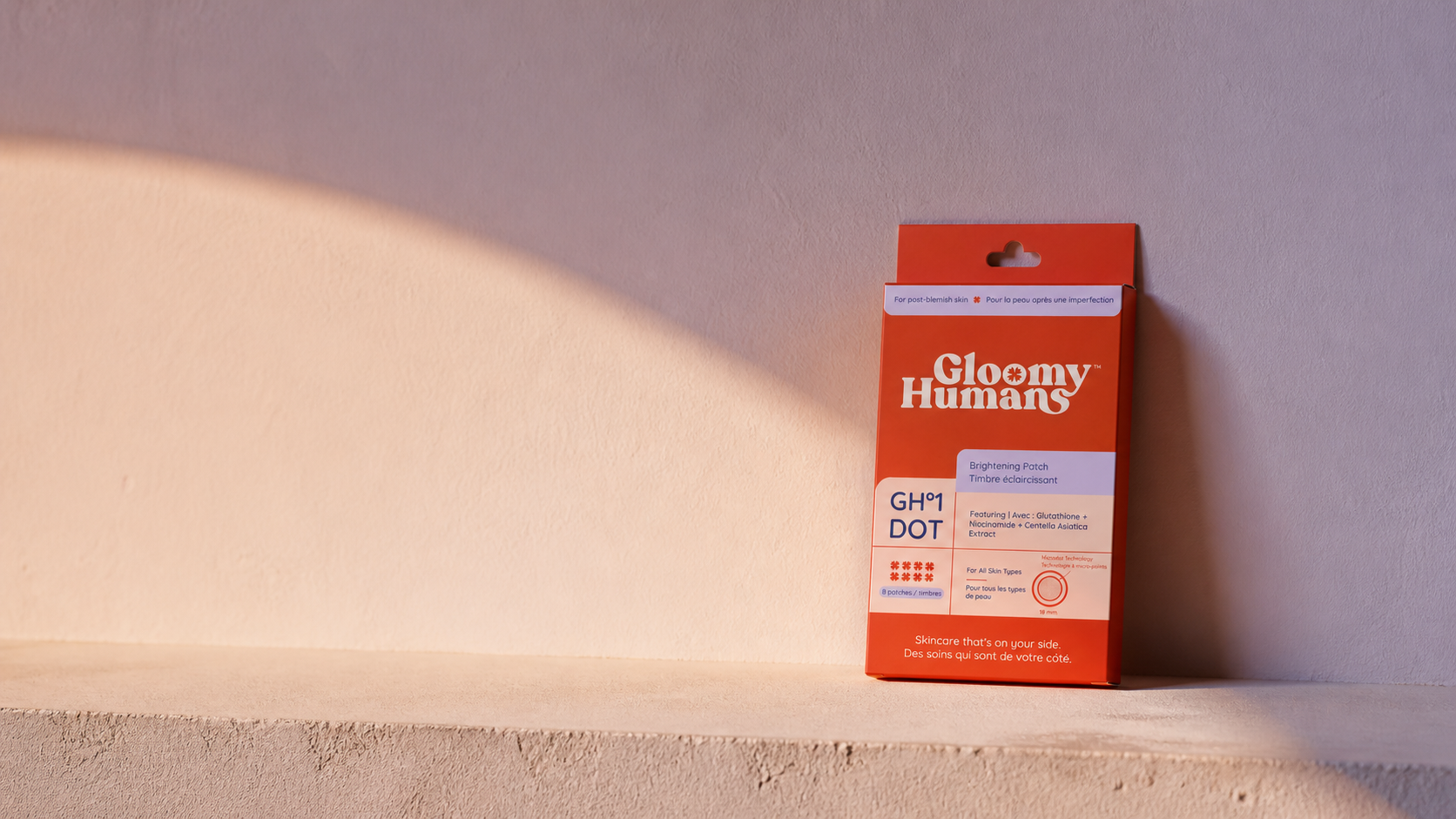 Minimal GH°1 DOT package campaign on warm cream and lavender